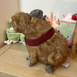 jellycat exclusive Clyde Capybara Hipster Outfit